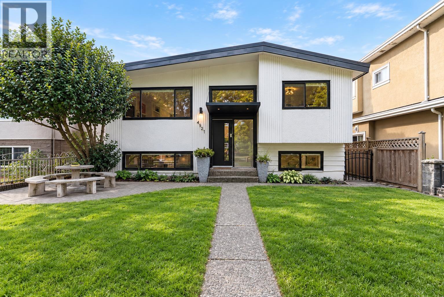 4921 CHESTER STREET, vancouver, British Columbia