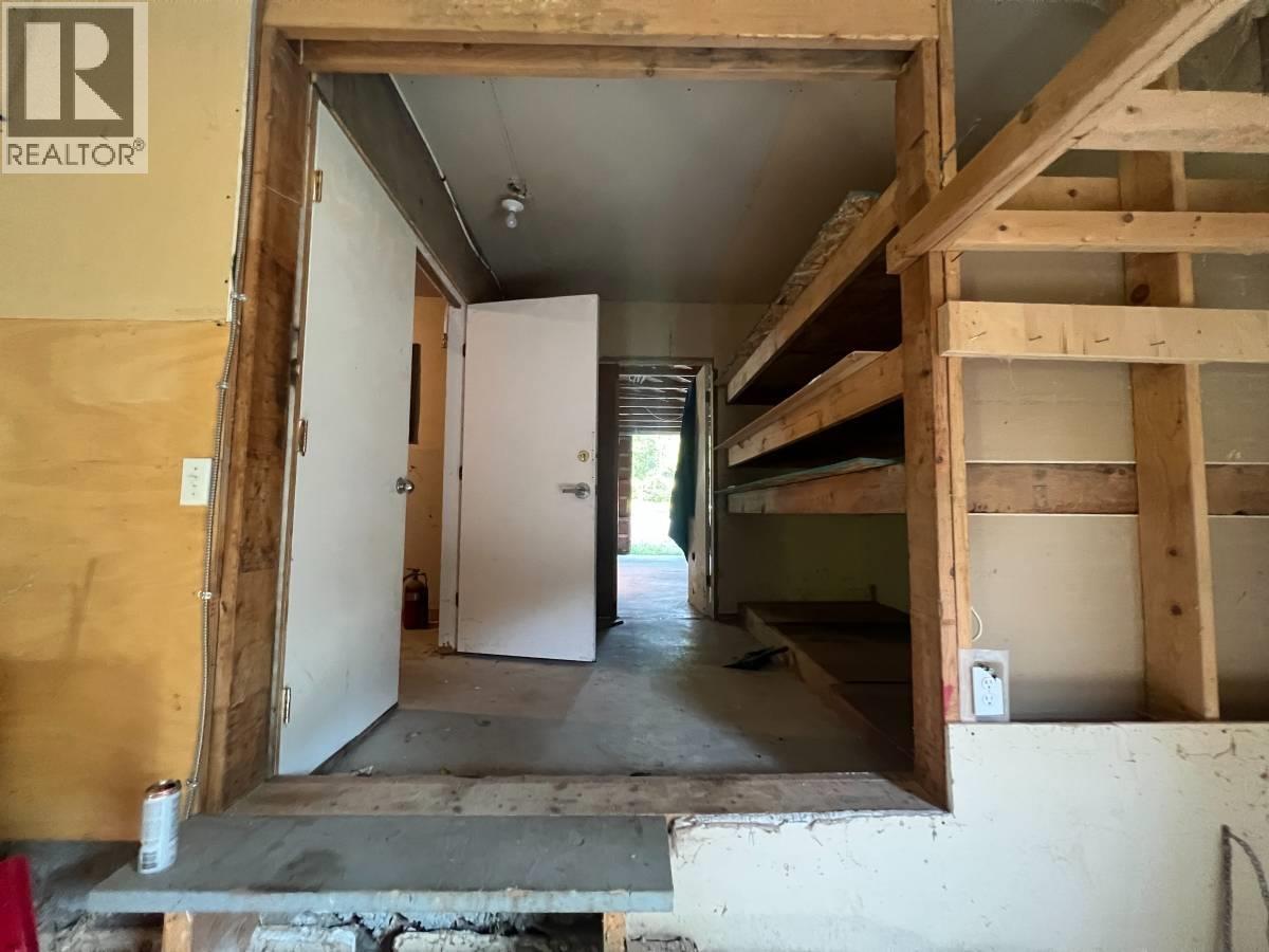 Shop 25457 112 Ave, Maple Ridge, British Columbia  V2W 1G9 - Photo 10 - R3165096