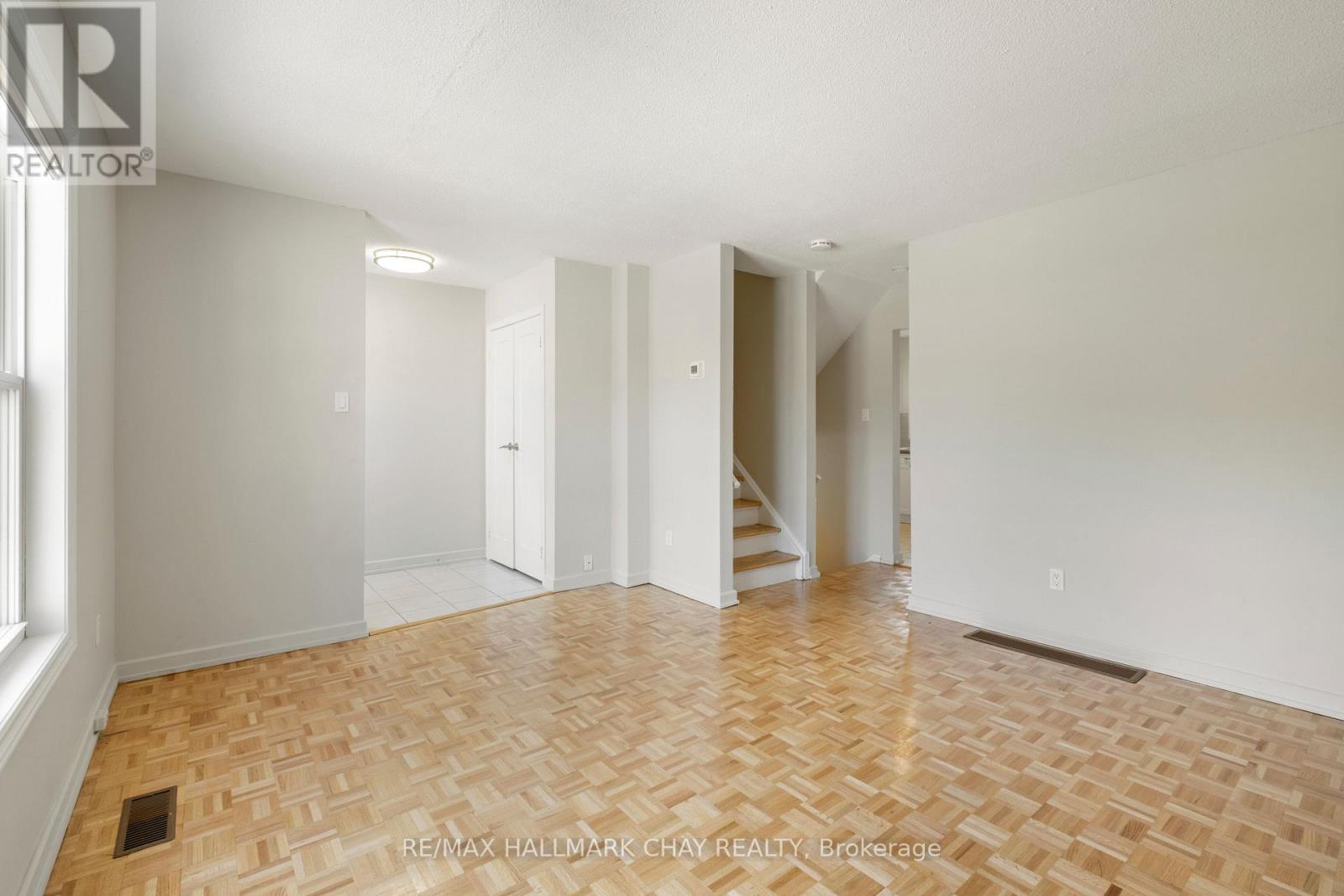 97 - 177 Bayview Drive, Barrie (Allandale), Ontario  L4N 4Y6 - Photo 8 - S13781992