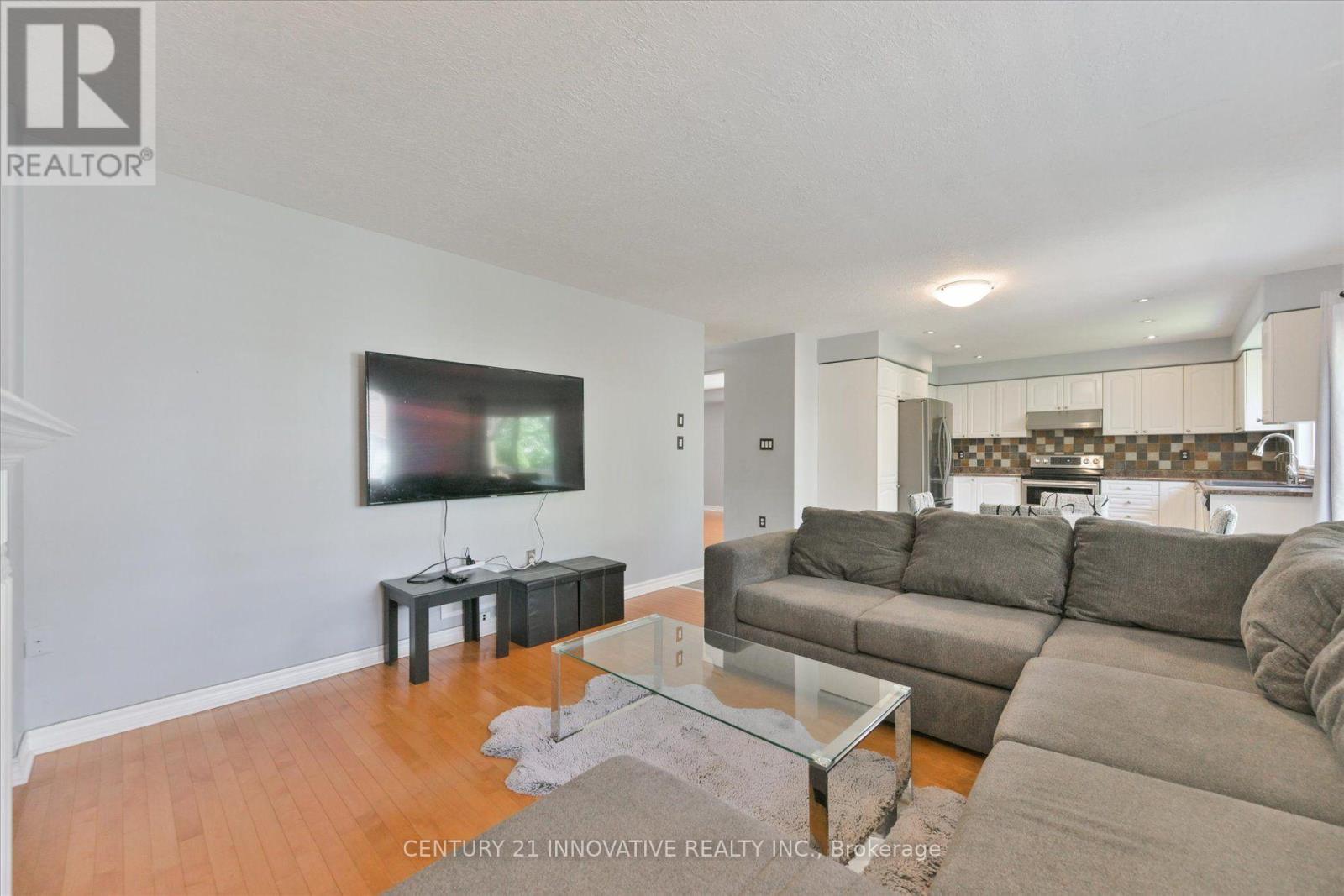 28 Empire Drive, Barrie (Innis-Shore), Ontario  L4N 0Y9 - Photo 13 - S13781996