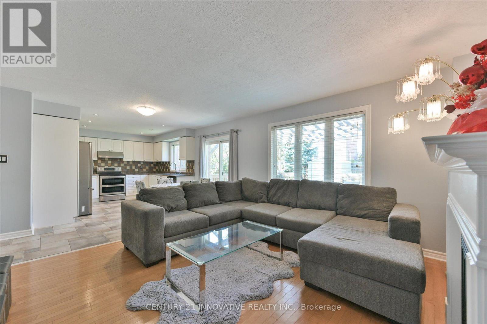 28 Empire Drive, Barrie (Innis-Shore), Ontario  L4N 0Y9 - Photo 14 - S13781996