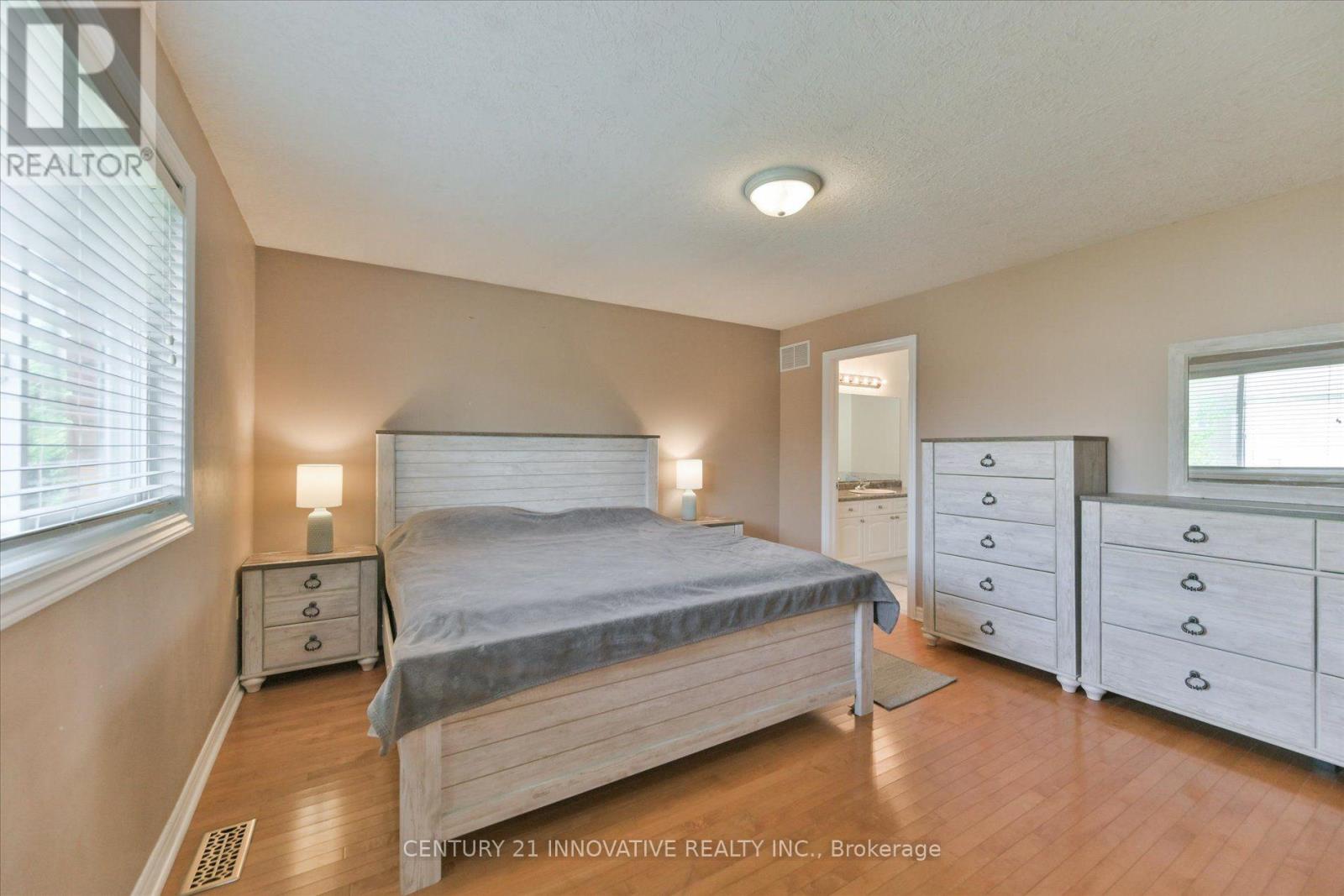 28 Empire Drive, Barrie (Innis-Shore), Ontario  L4N 0Y9 - Photo 22 - S13781996