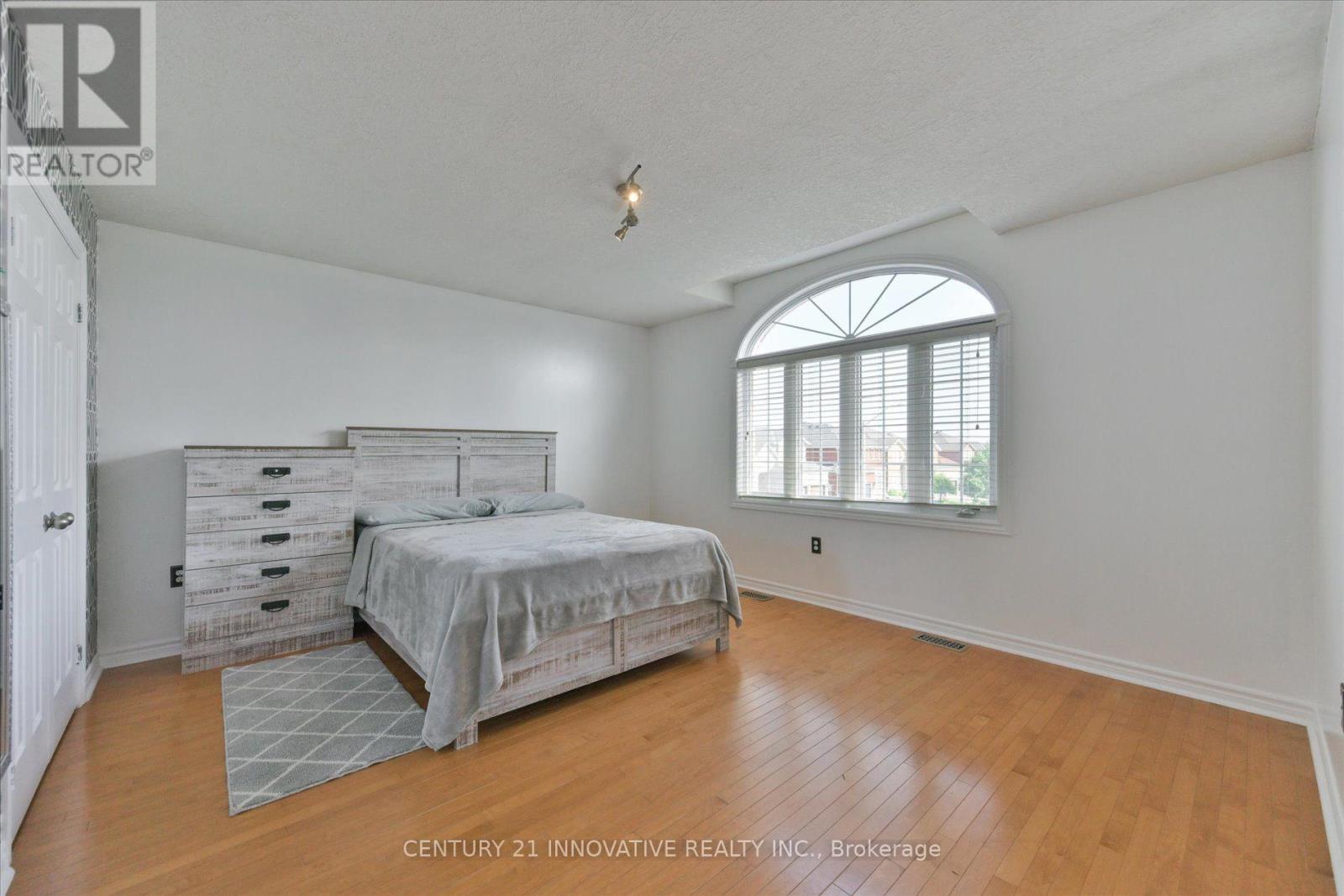 28 Empire Drive, Barrie (Innis-Shore), Ontario  L4N 0Y9 - Photo 26 - S13781996