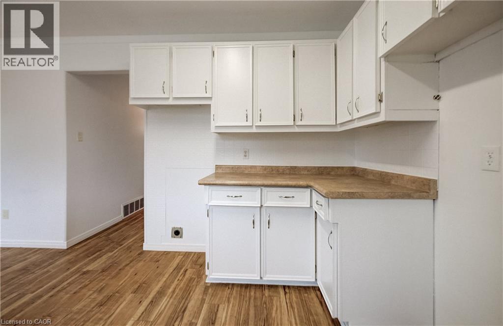 315 Perth Street, Mount Forest, Ontario  N0G 2L1 - Photo 11 - 40854167
