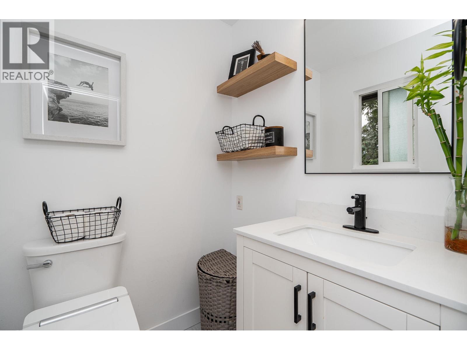 2583 Passage Drive, Coquitlam, British Columbia  V3H 3H3 - Photo 15 - R3164537