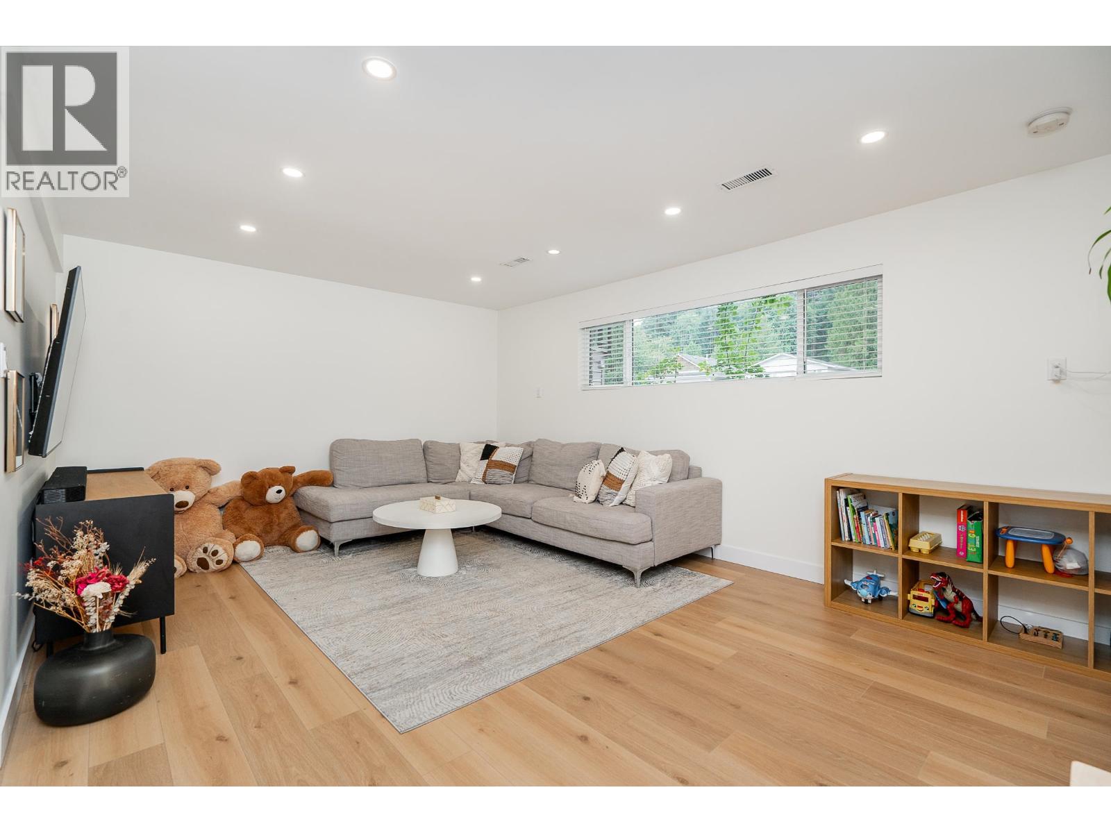 2583 Passage Drive, Coquitlam, British Columbia  V3H 3H3 - Photo 25 - R3164537