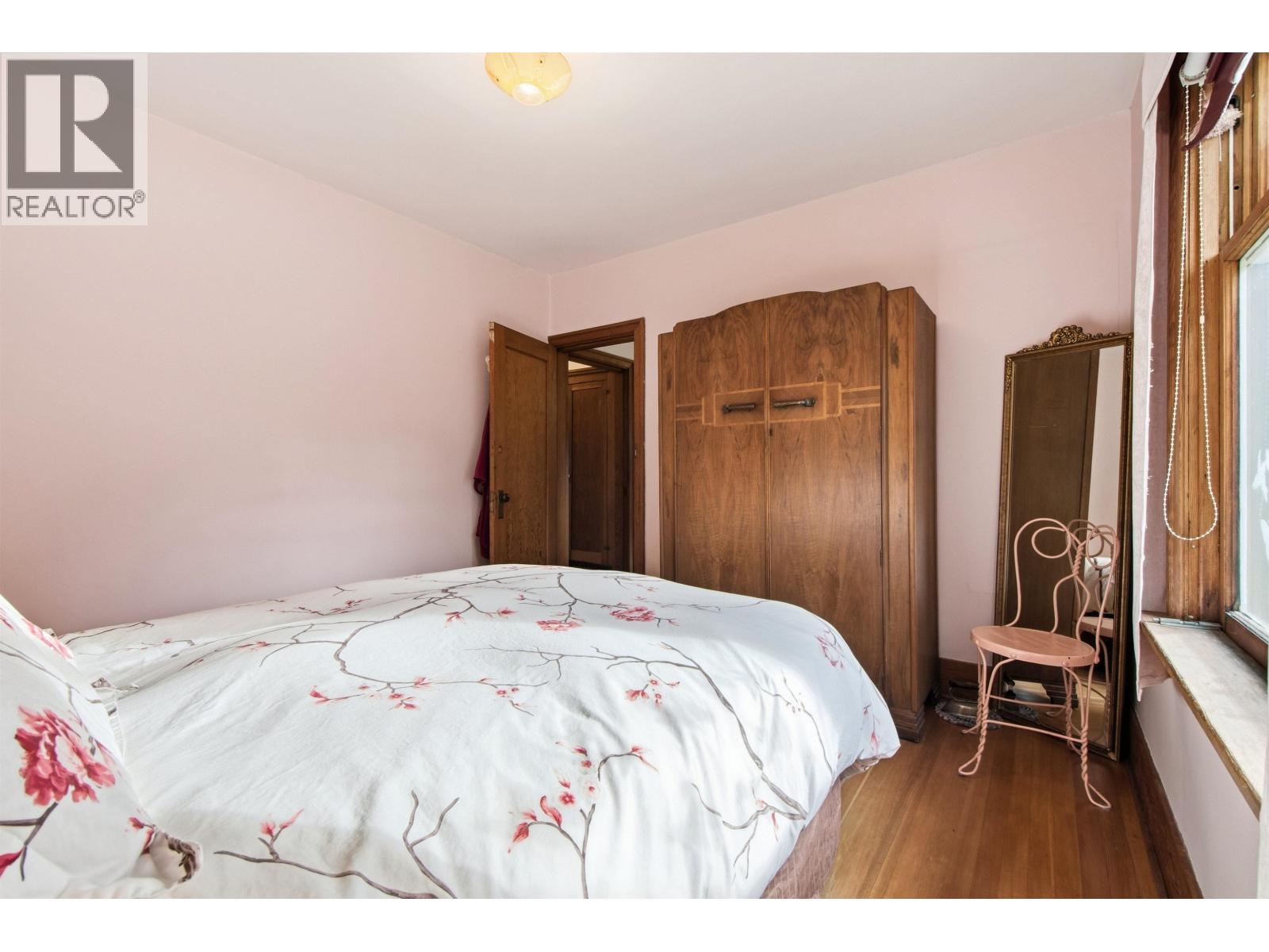 2076 Turner Street, Vancouver, British Columbia V5L 2A3 - Photo 14 - R3164903