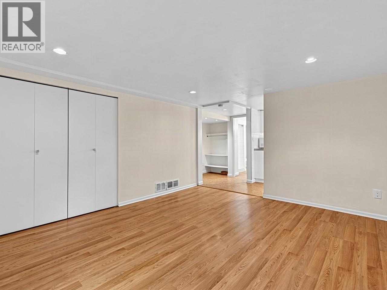 2076 Turner Street, Vancouver, British Columbia V5L 2A3 - Photo 23 - R3164903