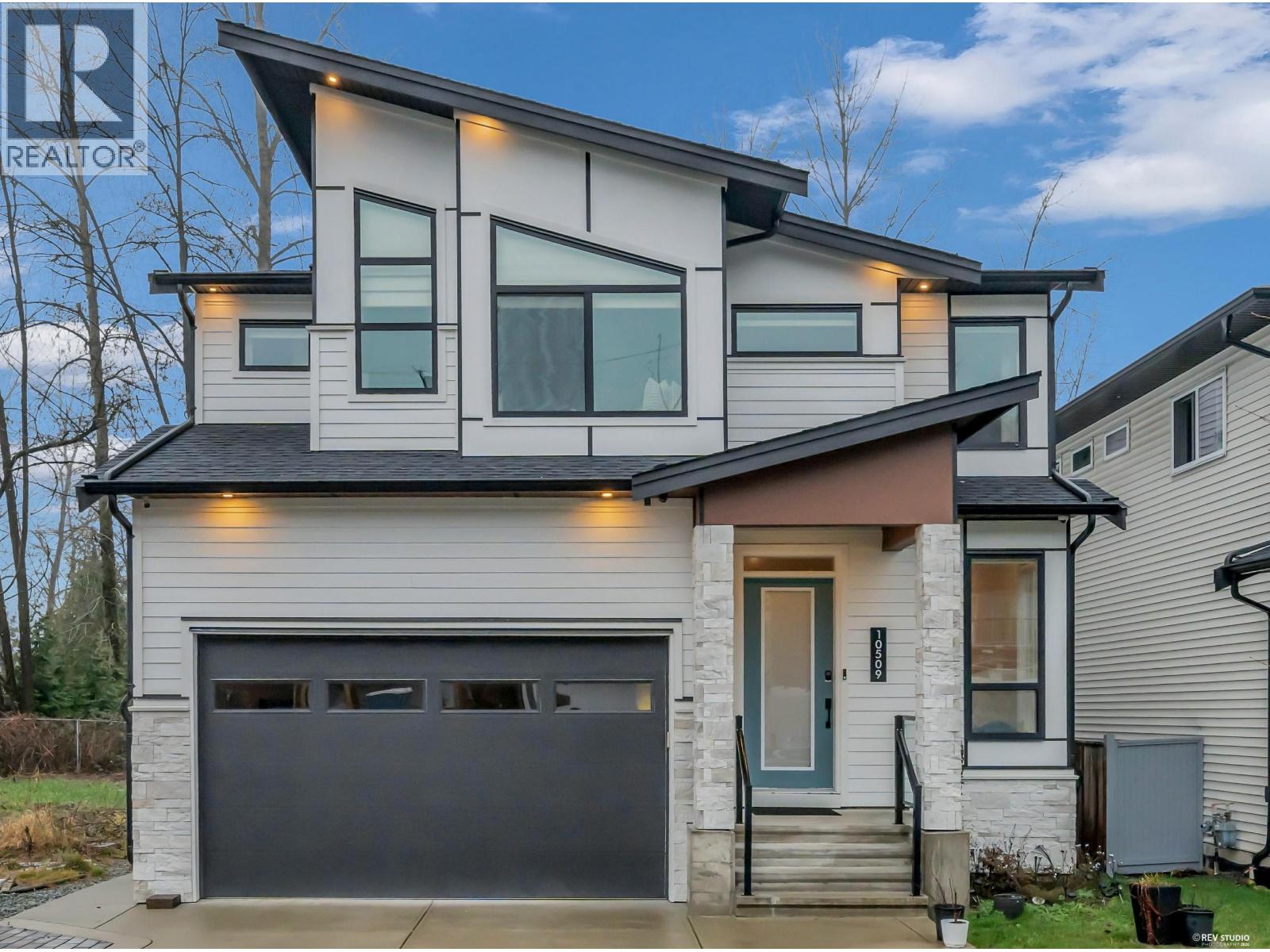 10509 MCVEETY STREET, maple ridge, British Columbia