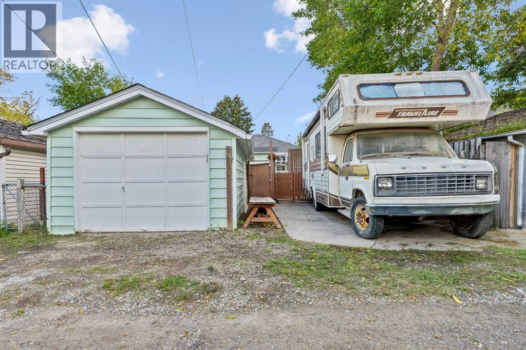 708 18 Avenue NW, Calgary, Alberta  T2M 0V1 - Photo 42 - A2342163