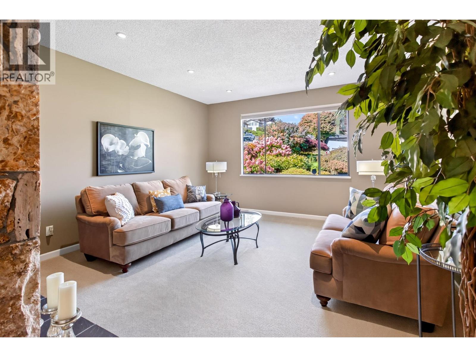 2802 Pilot Drive, Coquitlam, British Columbia  V3C 3T4 - Photo 5 - R3164951
