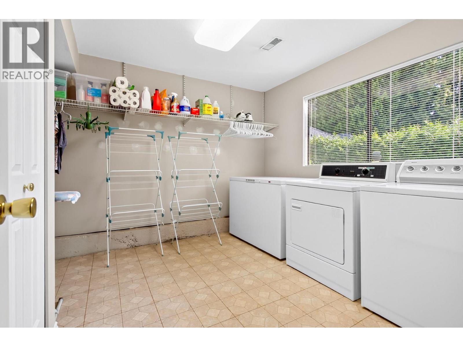 2802 Pilot Drive, Coquitlam, British Columbia  V3C 3T4 - Photo 29 - R3164951