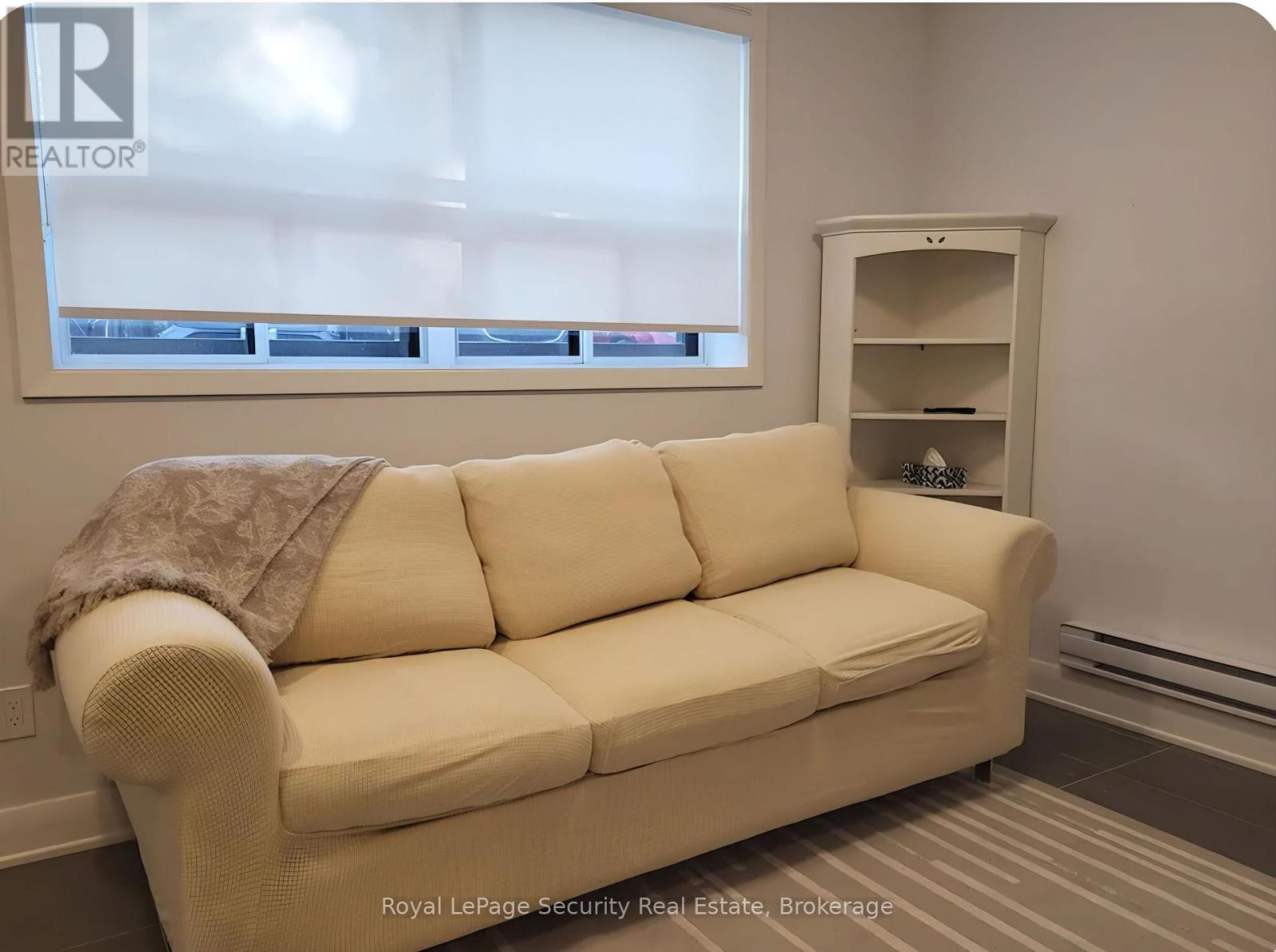 2 - 328 Lakeshore Road, Mississauga, Ontario  L5G 1H4 - Photo 13 - W13769716