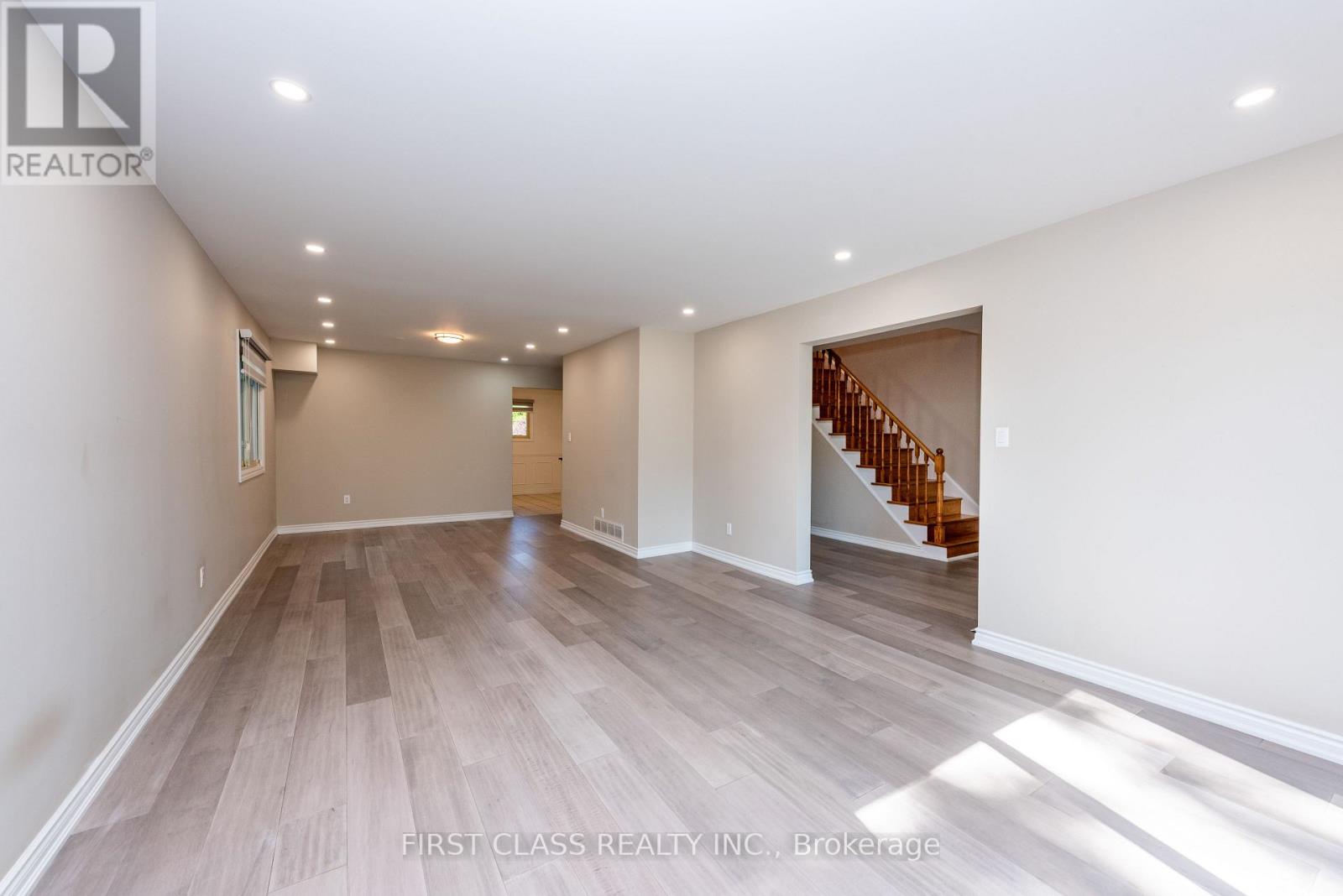 479 Isabella Avenue, Mississauga, Ontario  L5B 2G4 - Photo 43 - W13779380