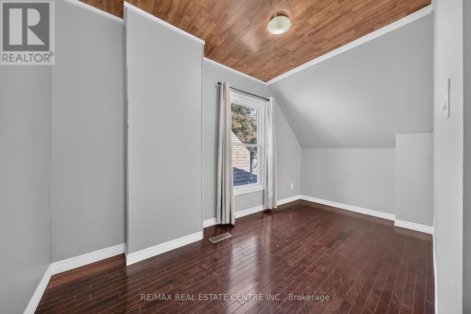 56 East 23rd Street, Hamilton, Ontario  L8V 2W6 - Photo 27 - X13782066