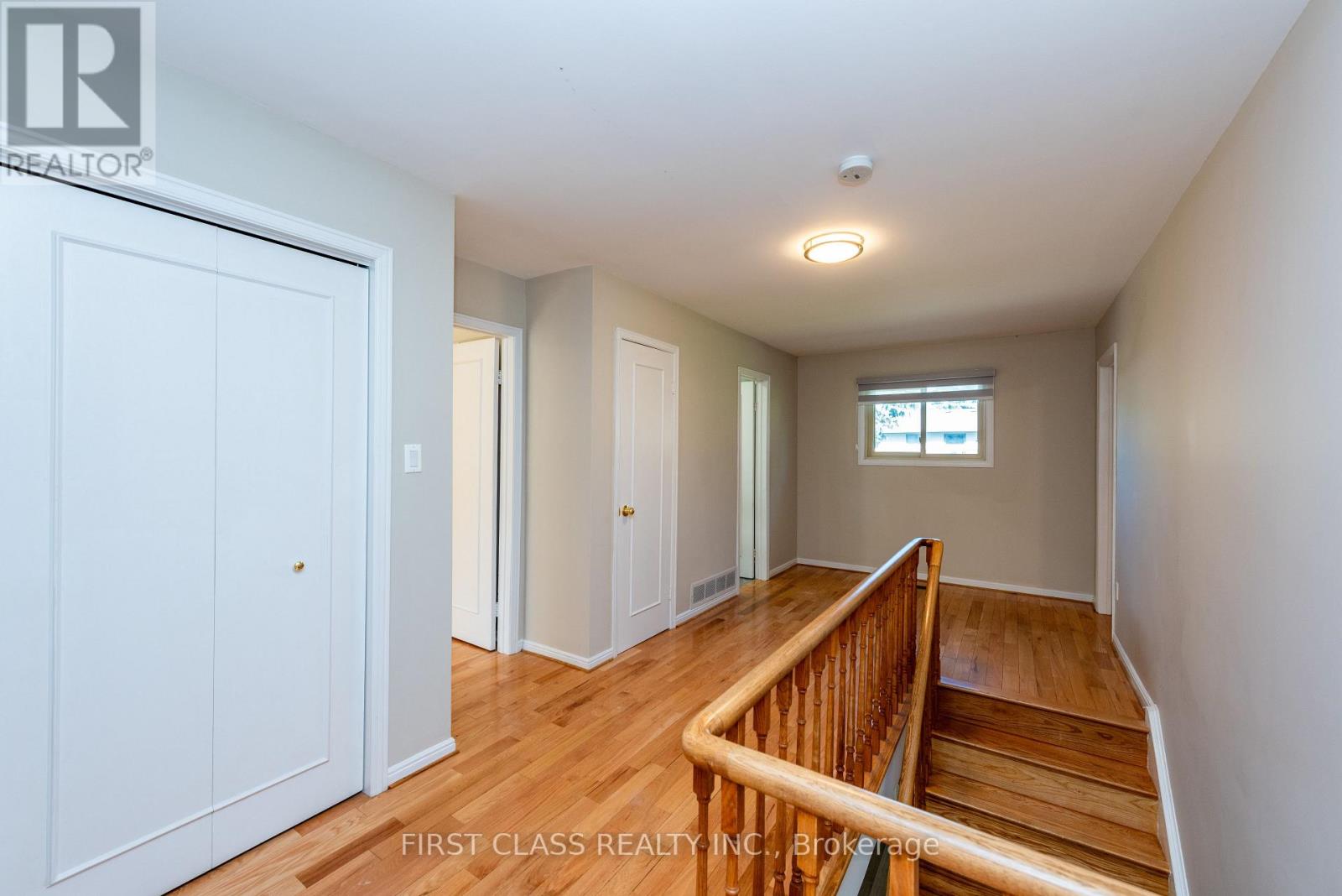 479 Isabella Avenue, Mississauga, Ontario  L5B 2G4 - Photo 24 - W13766410