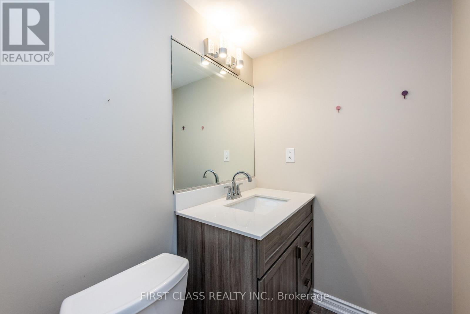 479 Isabella Avenue, Mississauga, Ontario  L5B 2G4 - Photo 47 - W13766410