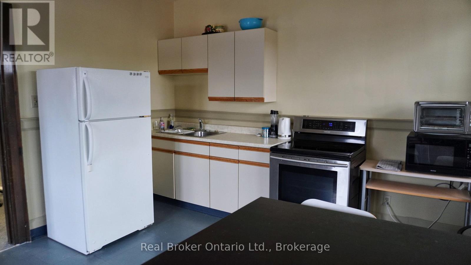 270 King Street, Midland, Ontario  L4R 3M3 - Photo 23 - S13104548