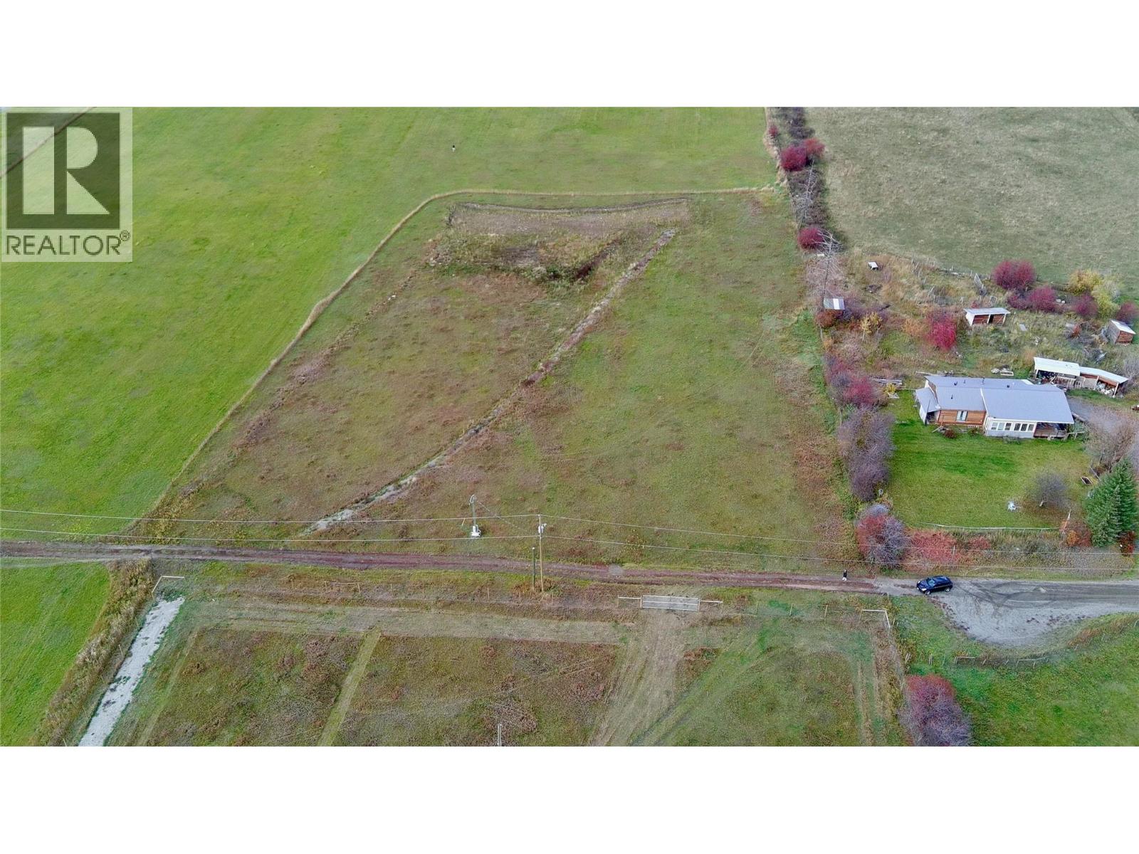 180 Mitchell Road, Cherryville, British Columbia  V0E 2G3 - Photo 25 - 10400767