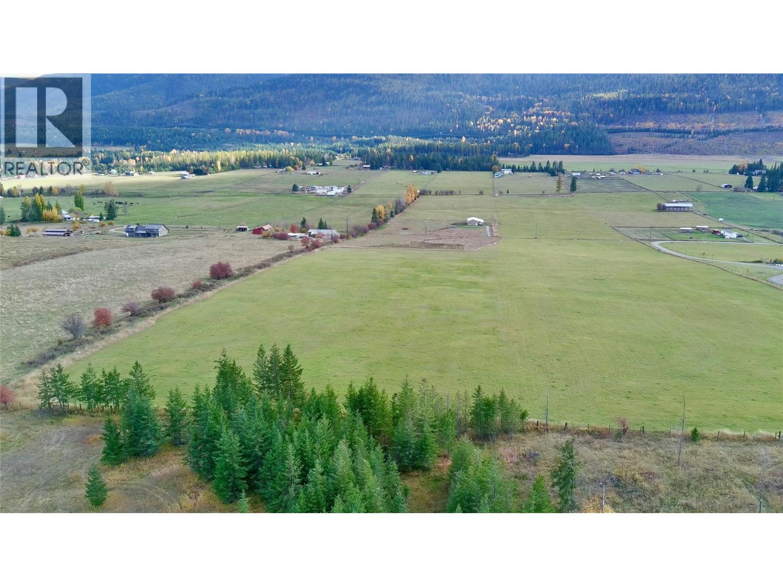 180 Mitchell Road, Cherryville, British Columbia  V0E 2G3 - Photo 6 - 10400767