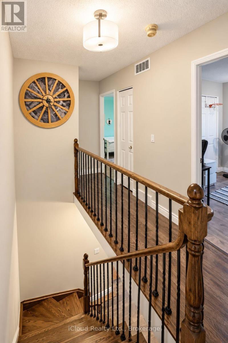 7 Drakes Drive, Hamilton, Ontario  L8E 4G4 - Photo 8 - X13781190