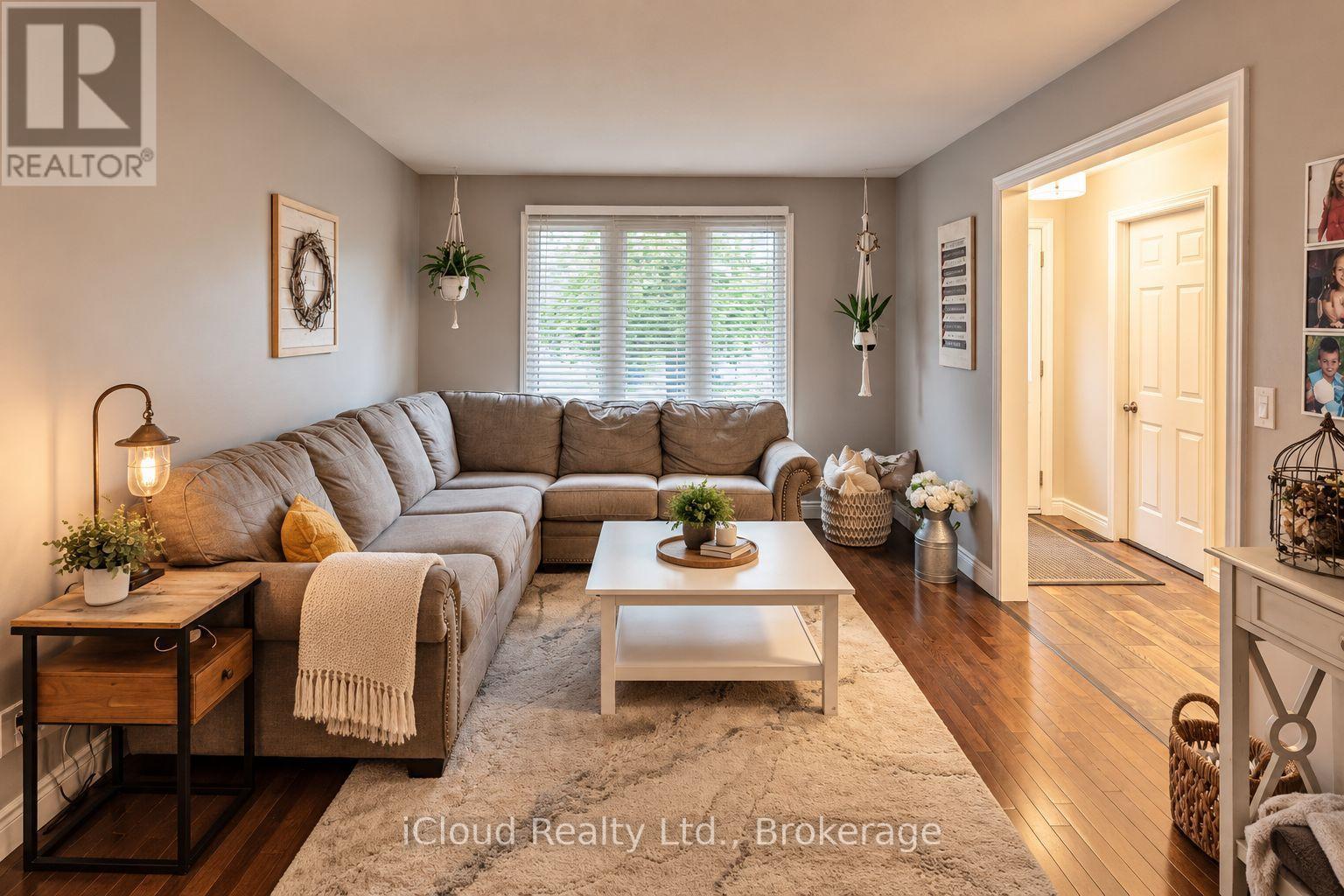 7 Drakes Drive, Hamilton, Ontario  L8E 4G4 - Photo 4 - X13781190