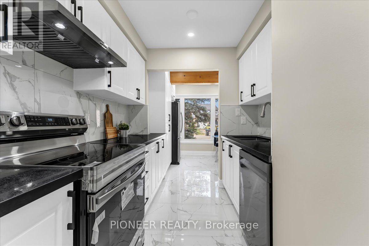 22 Wolverton Crescent, Brampton, Ontario  L6S 3L1 - Photo 11 - W13545200