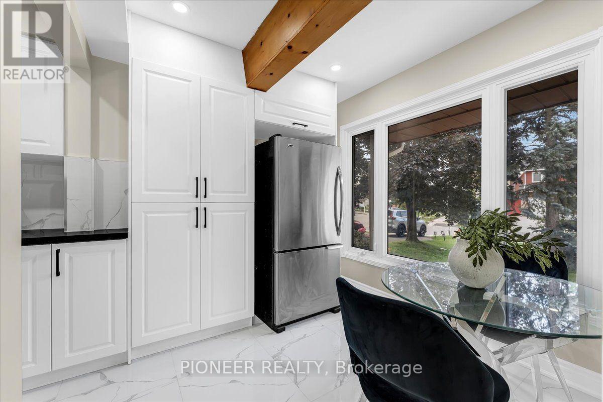 22 Wolverton Crescent, Brampton, Ontario  L6S 3L1 - Photo 15 - W13545200