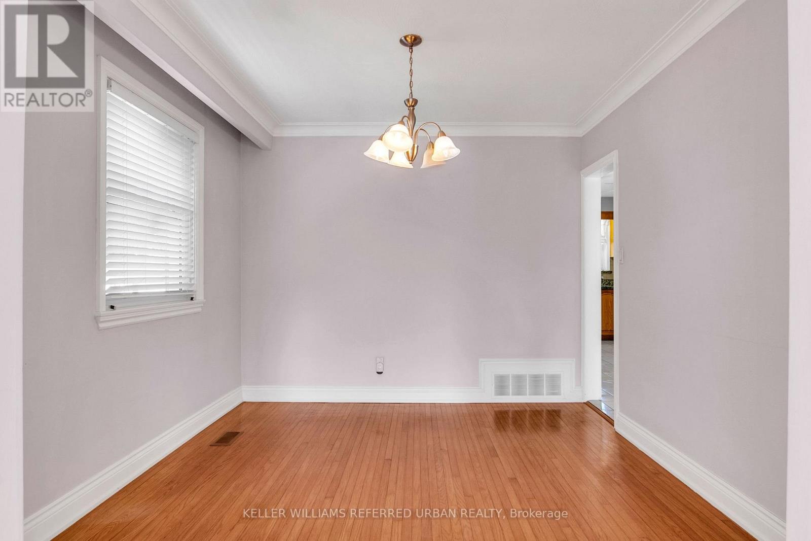663 Brock Avenue, Toronto, Ontario  M6H 3P1 - Photo 11 - W13557152
