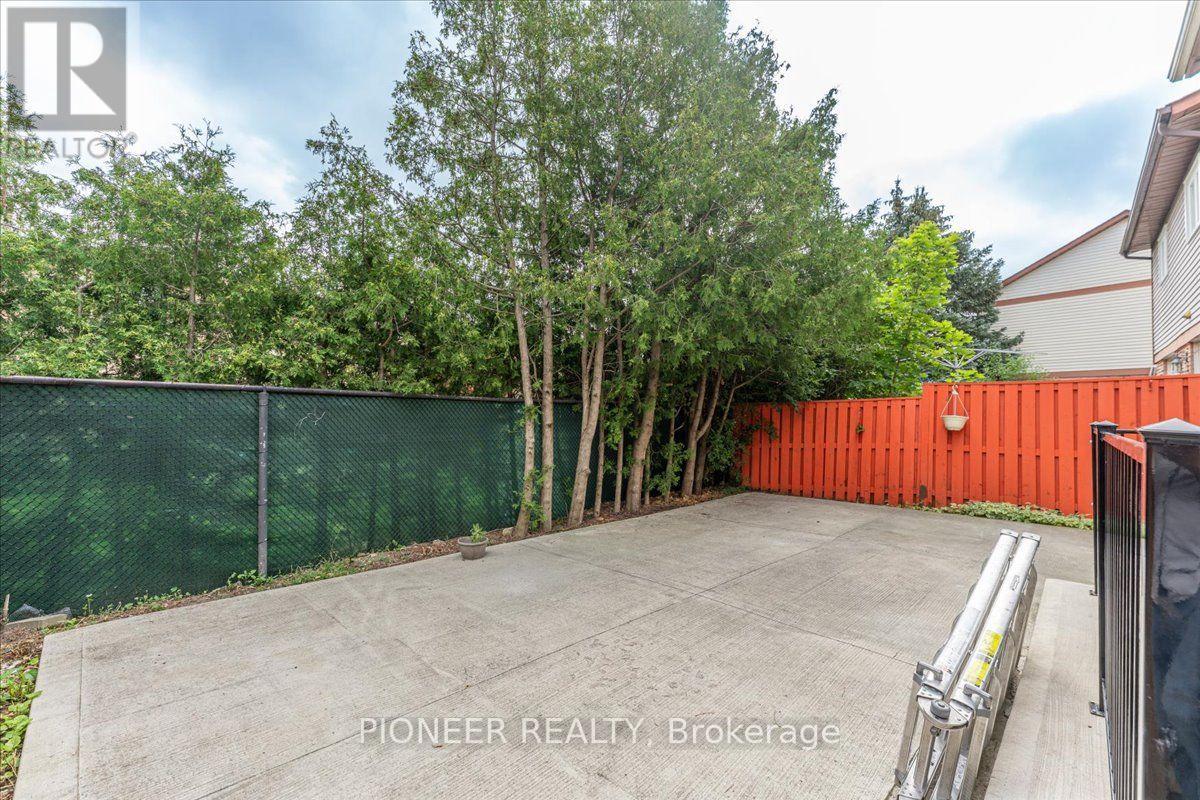 22 Wolverton Crescent, Brampton, Ontario  L6S 3L1 - Photo 39 - W13545200