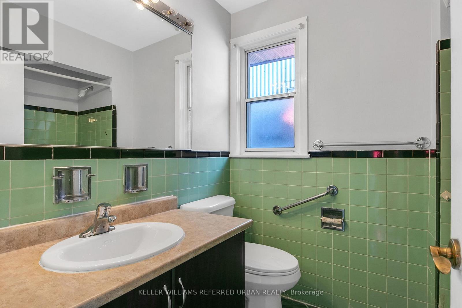 663 Brock Avenue, Toronto, Ontario  M6H 3P1 - Photo 32 - W13557152
