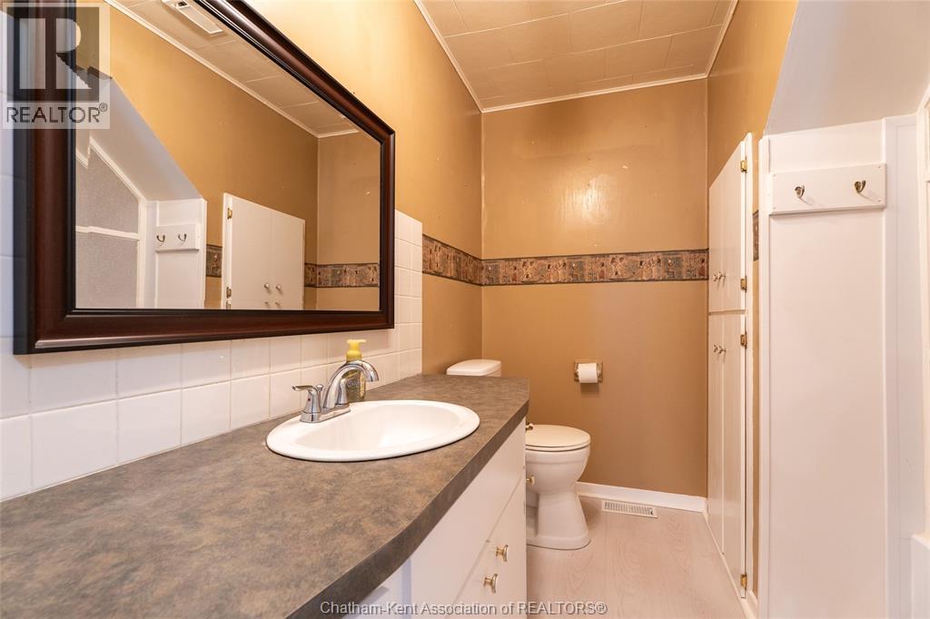 802 Elgin Street, Wallaceburg, Ontario  N8A 3C5 - Photo 16 - 26022441