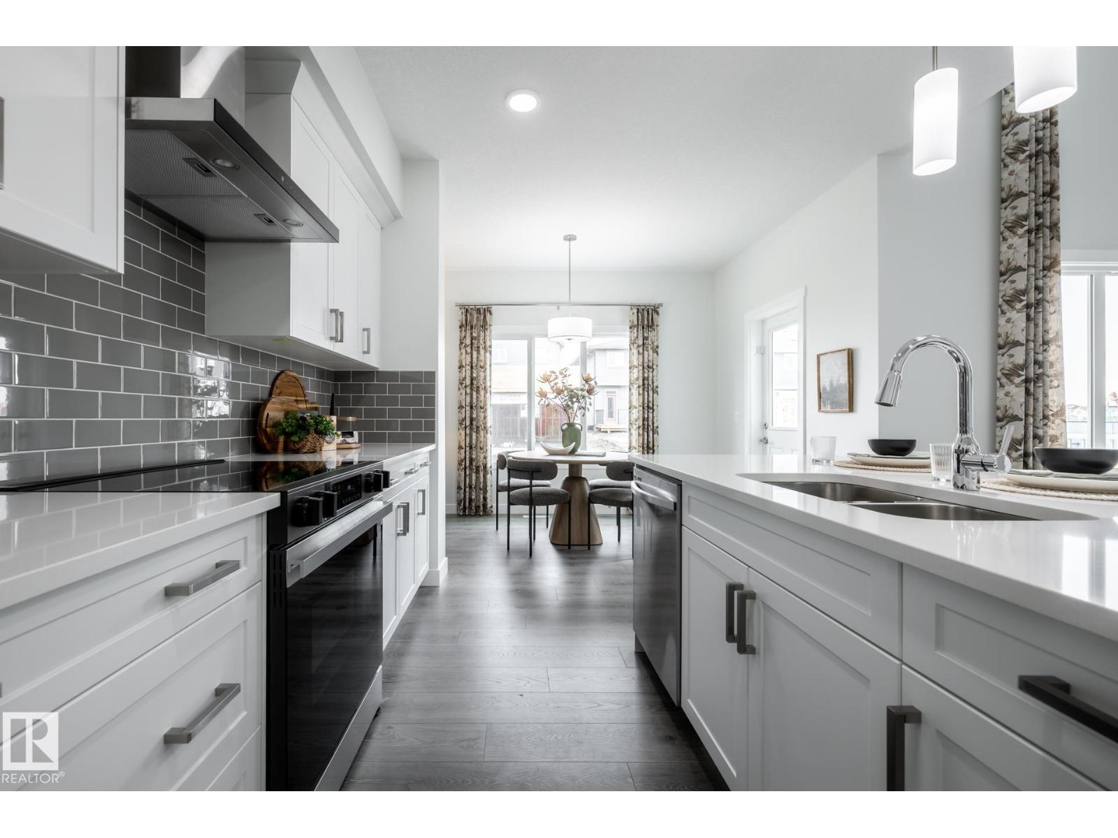 20823 40 Av NW, Edmonton, Alberta  T6M 3G1 - Photo 8 - E4508628