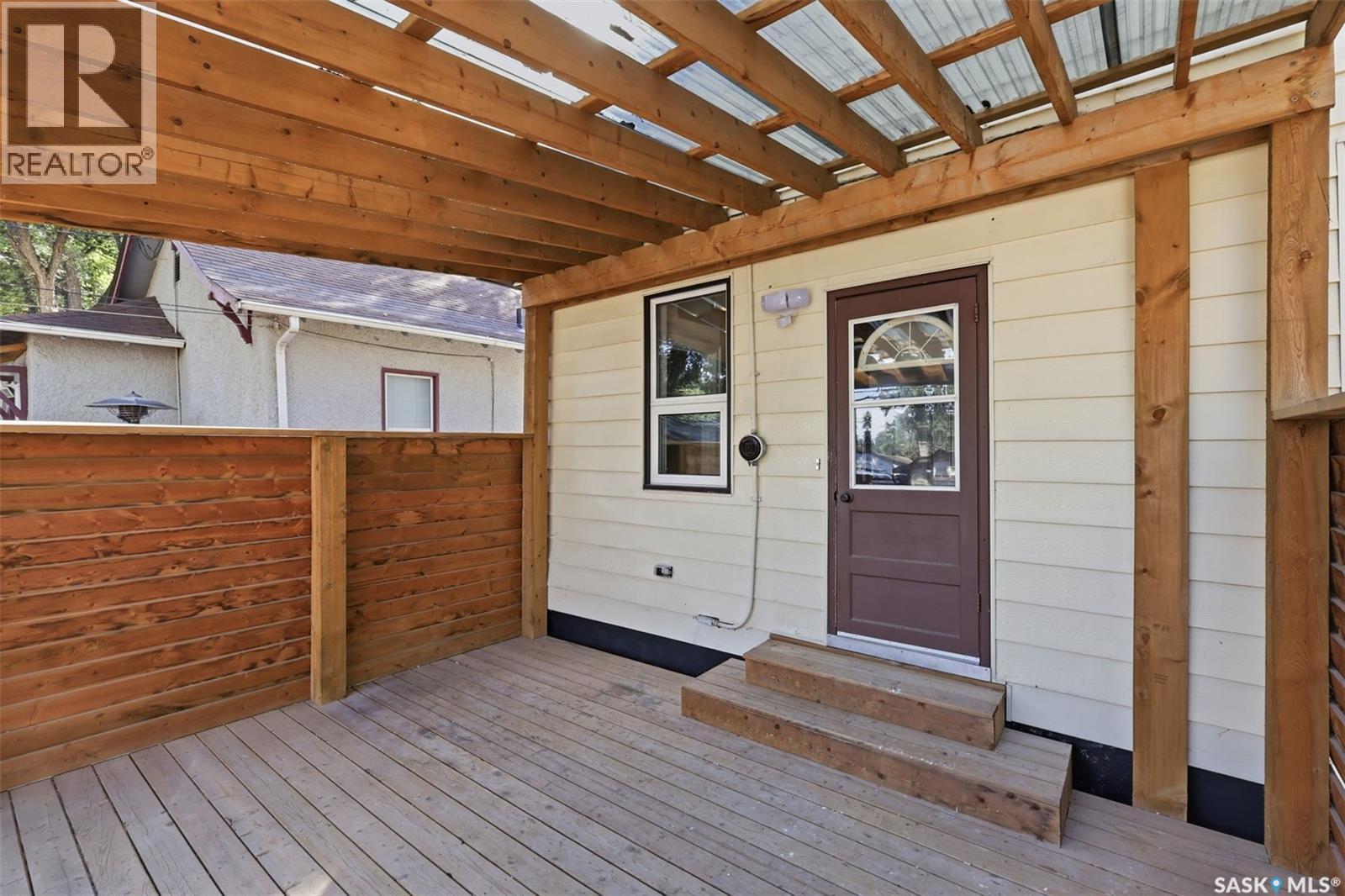 1304 C Avenue N, Saskatoon, Saskatchewan  S7L 1K8 - Photo 31 - SK048426