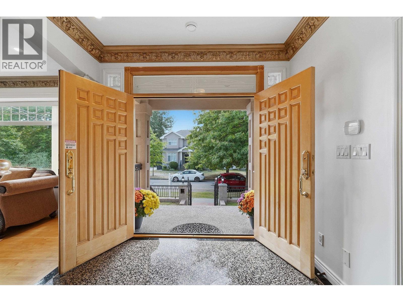 2763 E 53rd Avenue, Vancouver, British Columbia V5S 1W3 - Photo 4 - R3164917