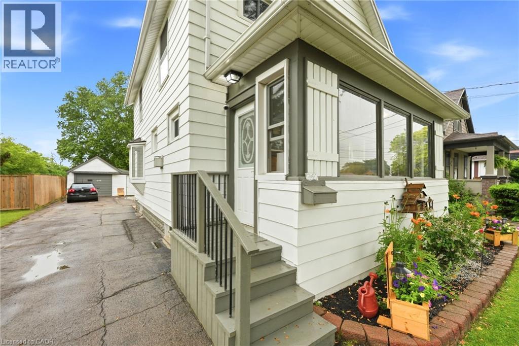 458 Davis Street, Port Colborne, Ontario  L3K 1Z8 - Photo 6 - 40839528