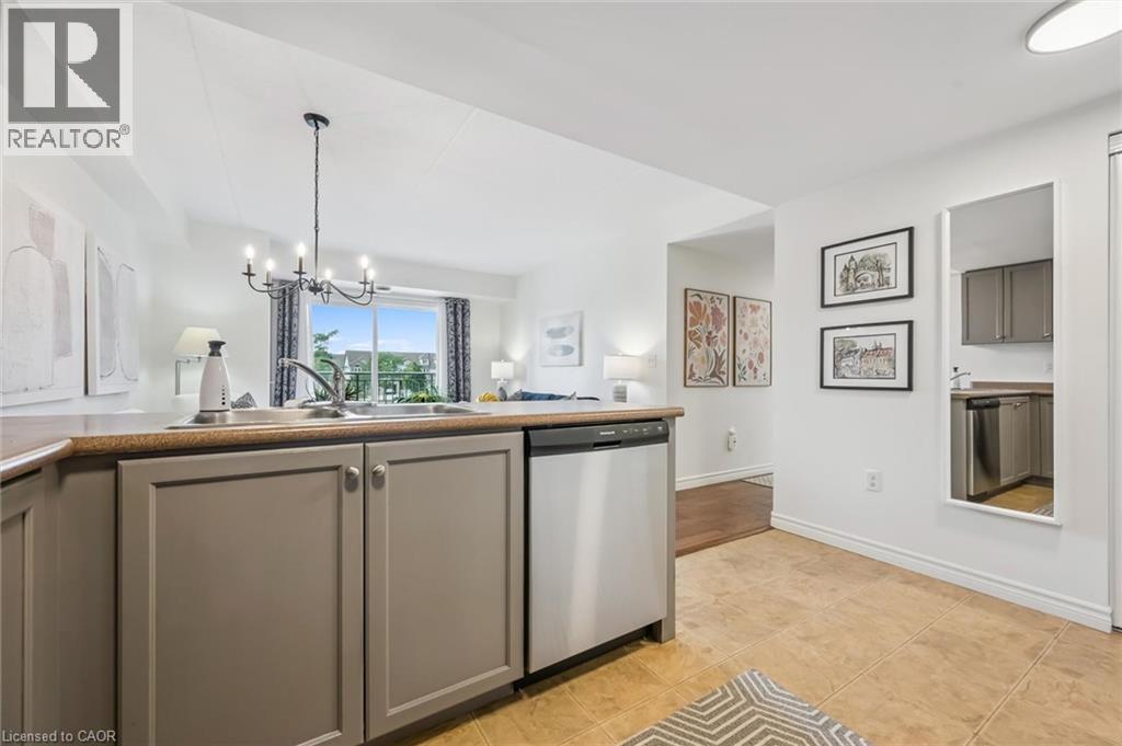 19 Waterford Drive Unit# 214, Guelph, Ontario  N1L 0G8 - Photo 10 - 40862503
