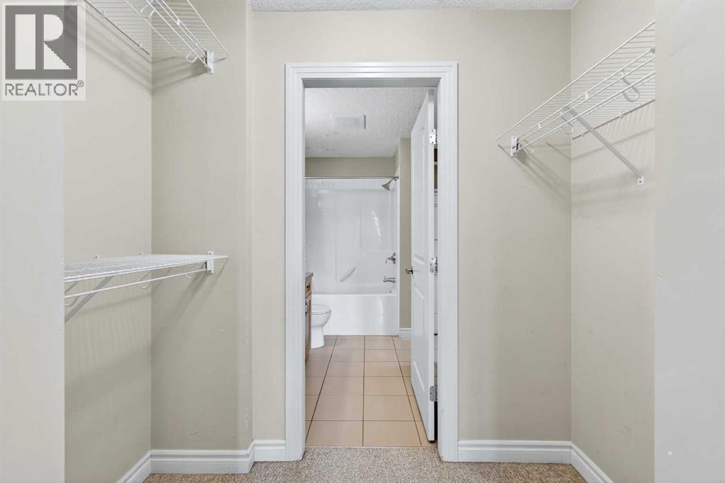 137, 60 Royal Oak Plaza Nw, Calgary, Alberta  T3G 0A7 - Photo 8 - A2341416