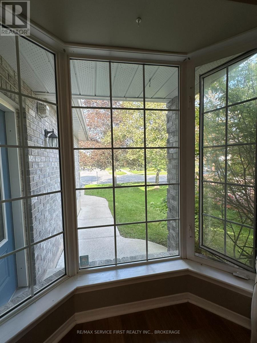1019 Springfield Drive, Kingston, Ontario K7M 8V6 - Photo 3 - X13782176
