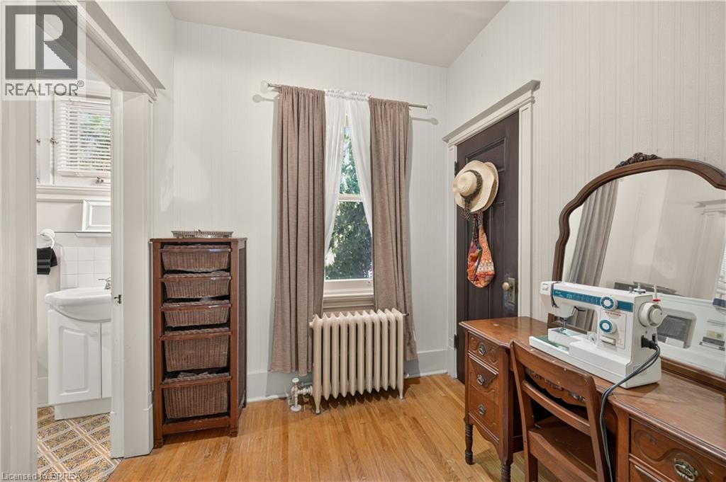 29 Lorne Crescent, Brantford, Ontario  N3T 4L8 - Photo 23 - 40862857