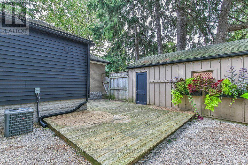 201 Langley Street, London South, Ontario  N6C 4G5 - Photo 33 - X13782218