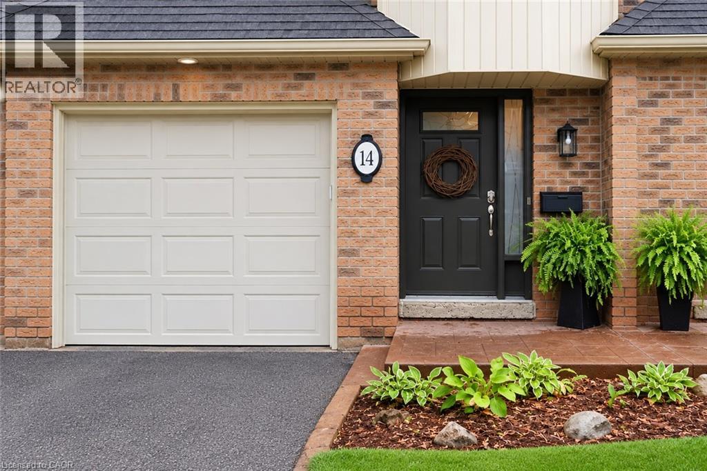 1351 ONTARIO Street Unit# 14, Burlington, Ontario