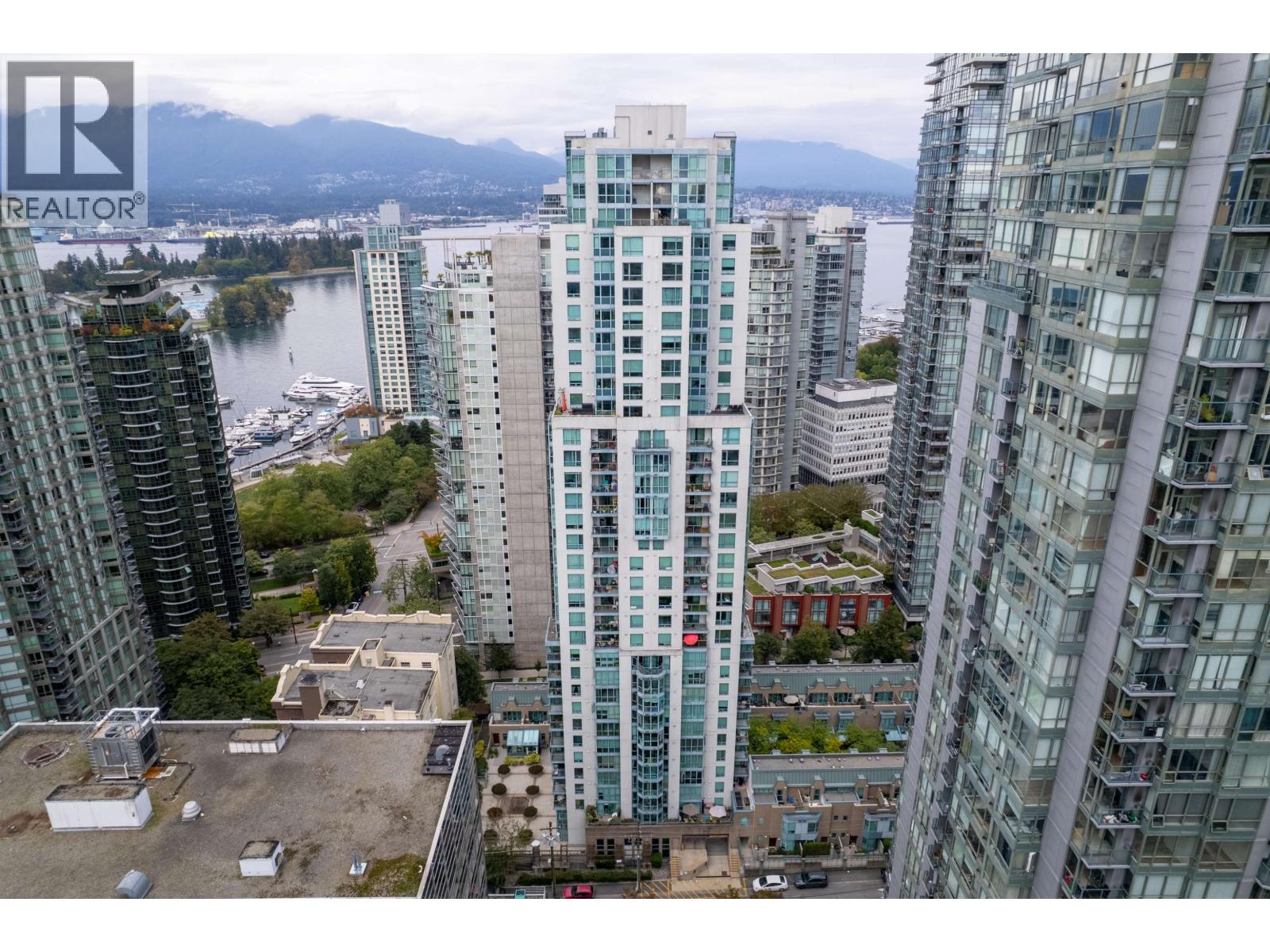 1903 1238 Melville Street, Vancouver, British Columbia  V6E 4N2 - Photo 3 - R3163738