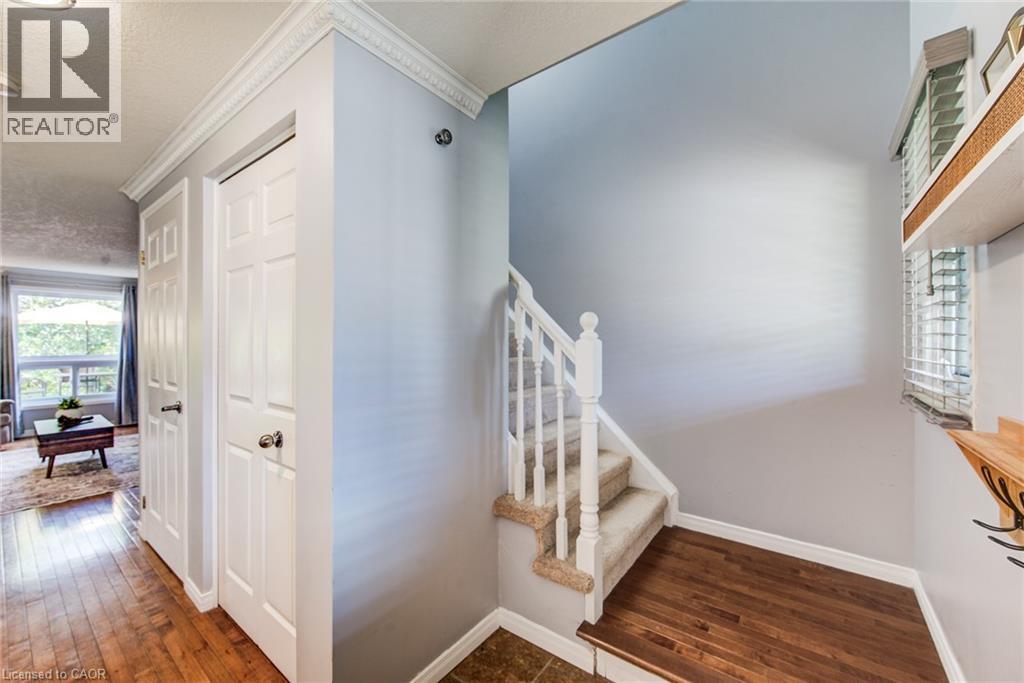 1089 Copper Leaf Crescent, Kitchener, Ontario  N2E 3W4 - Photo 4 - 40863154