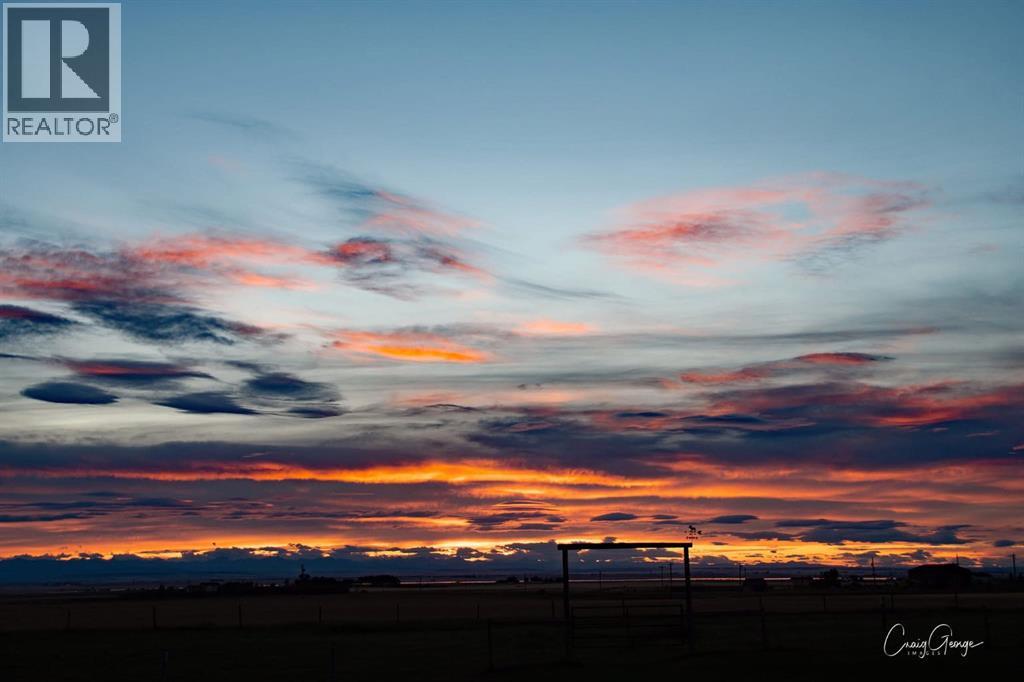 264057 562 Avenue E, Rural Foothills County, Alberta  T0L 0J0 - Photo 50 - A2338310