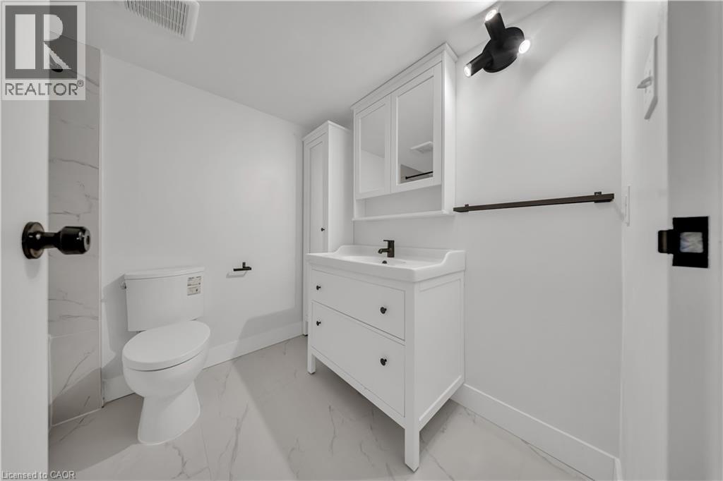 3085 Kingsway Drive Unit# 21, Kitchener, Ontario  N2C 2P1 - Photo 18 - 40863299