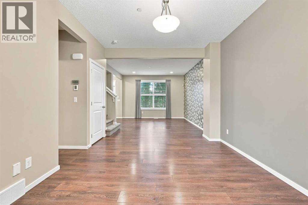 146 Livingston Avenue Ne, Calgary, Alberta  T3P 0V9 - Photo 12 - A2342841