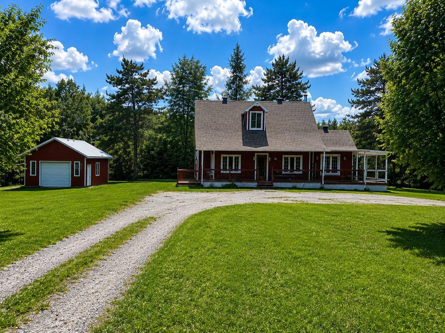 1090 Ch. de Stratford Stratford Quebec Canada G0Y1P0 4