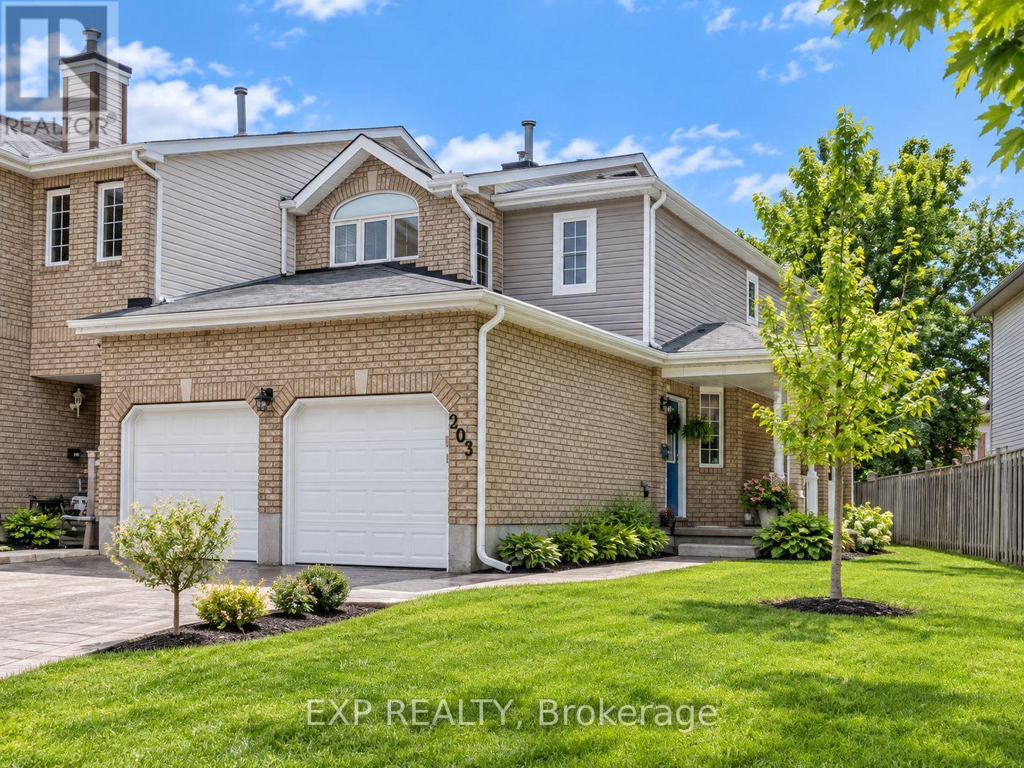 203 Thornbury Crescent, Ottawa, Ontario  K2G 6B9 - Photo 2 - X13782080