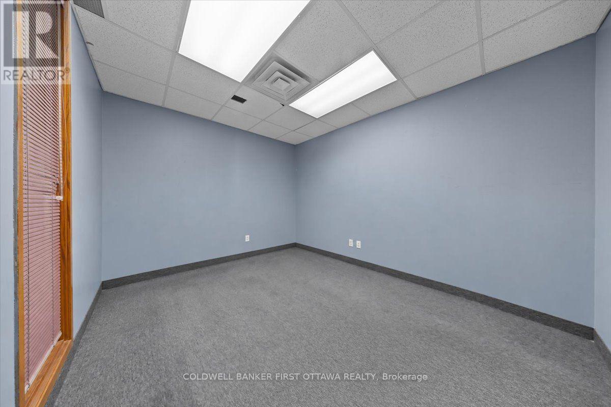 33 - 2000 Thurston Drive, Ottawa, Ontario  K1G 4K7 - Photo 17 - X13782088